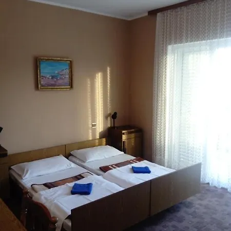 Ivona Guest house